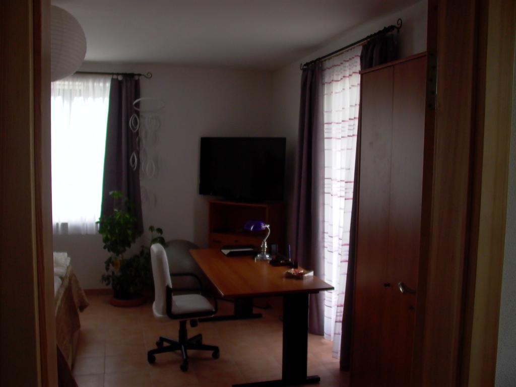 Gaestezimmer Ferienwohnung Villa Alexa, Mit Wallbox Woltersdorf  Eksteriør bilde
